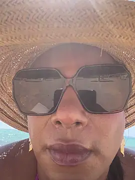 choquitolove1 online show from 22, 4, 2026