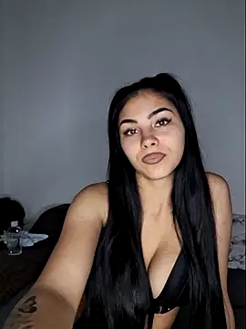 Snapshot of Crissdesire chatting on 26, 3, 2026 Crissdesire online show from 26, 3, 2026