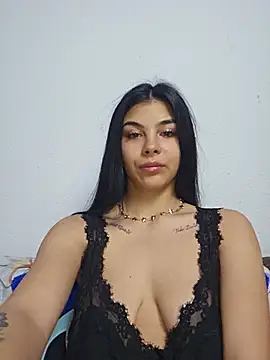 Crissdesire online show from 20, 6, 2026