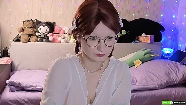 JulietFisher online show from 5, 5, 2026