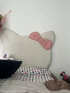 Valerie-S online show from 14, 4, 2026