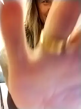 Snapshot of Exotic_ParisX chatting on 26, 3, 2026 Exotic ParisX online show from 26, 3, 2026