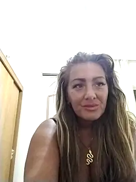 Exotic ParisX online show from 1, 5, 2026