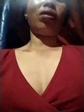 Snapshot of Ely-cute2k chatting on 13, 5, 2026 Ely-cute2k online show from 13, 5, 2026