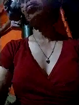 Snapshot of Ely-cute2k chatting on 24, 4, 2026 Ely-cute2k online show from 24, 4, 2026