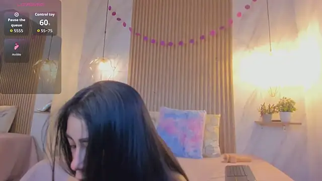 alisson foxxy online show from 15, 7, 2026