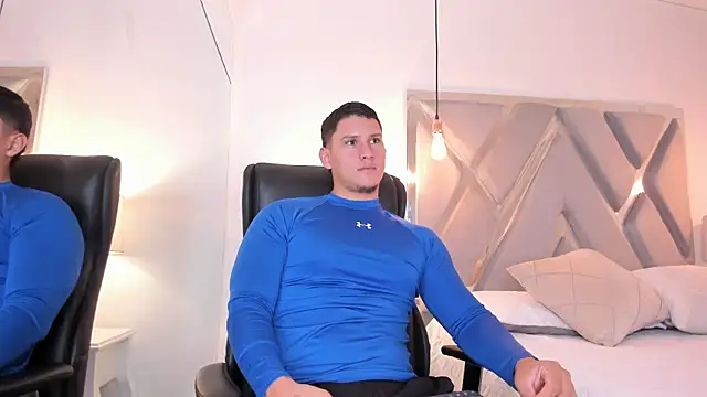 Chriss Diamond online show from 30, 4, 2026