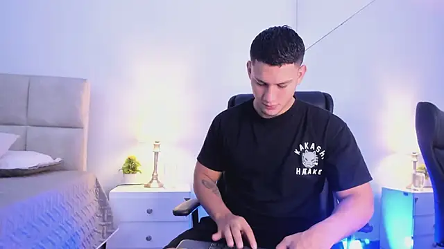 Chriss Diamond online show from 24, 5, 2026