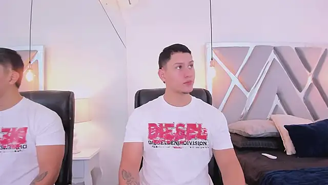 Chriss Diamond online show from 12, 4, 2026