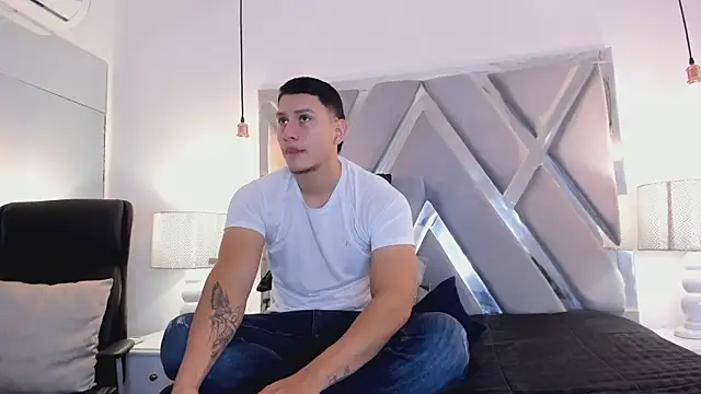 Chriss Diamond online show from 24, 4, 2026