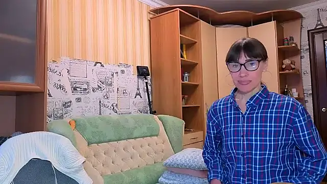 LadyL2026 online show from 29, 3, 2026