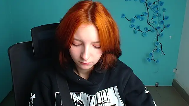 Butterfly Milly online show from 13, 5, 2026