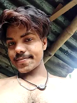 Snapshot of luck00y chatting on 12, 4, 2026 luck00y online show from 12, 4, 2026
