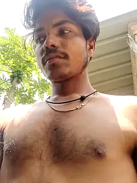 Snapshot of luck00y chatting on 12, 5, 2026 luck00y online show from 12, 5, 2026