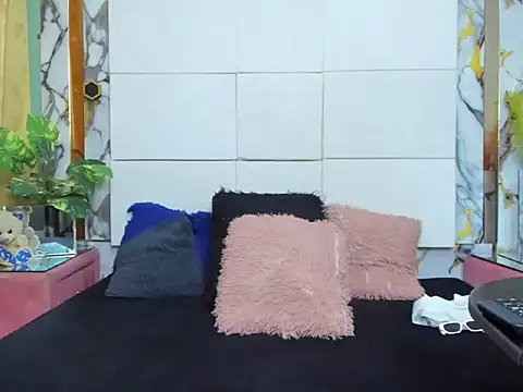 kloeMadels online show from 15, 5, 2026