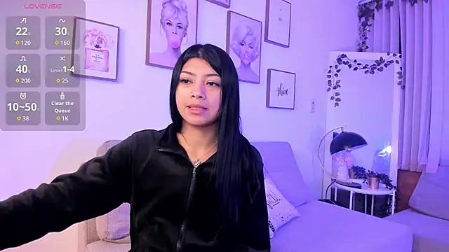 emilydolly  online show from 30, 4, 2026