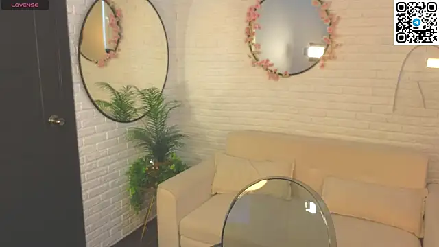 Snapshot of angelic_coy chatting on 9, 7, 2026 angelic coy online show from 9, 7, 2026