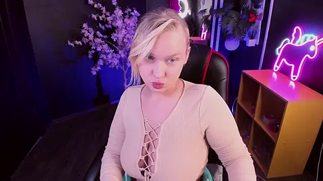 angelic coy online show from 26, 5, 2026