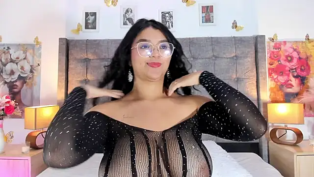 SamantaAristizabal2 online show from 15, 5, 2026