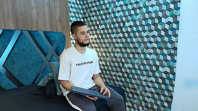 Joaho Fernandez online show from 6, 7, 2026
