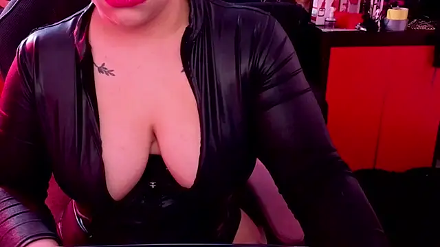 Toy and Pain online show from 20, 5, 2026