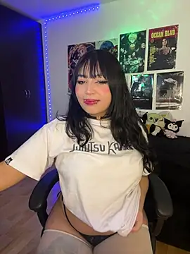 Hinataaa  online show from 15, 4, 2026