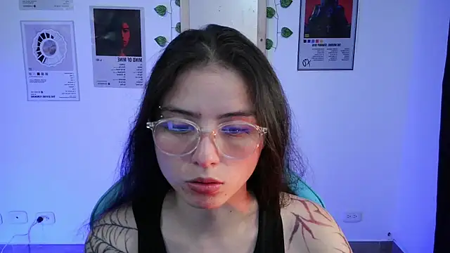 JadeMonet  online show from 25, 3, 2026