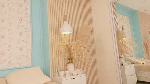 SarayCortez online show from 5, 4, 2026