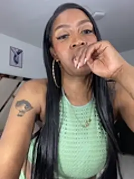 SarayCortez online show from 7, 7, 2026