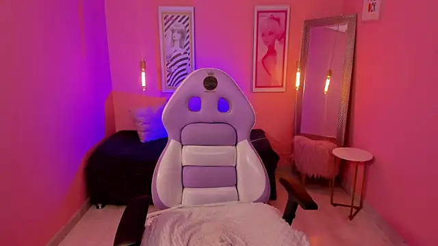 Soffi x x  online show from 17, 6, 2026