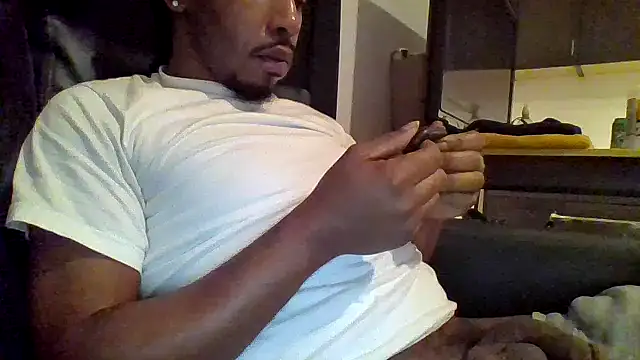 Snapshot of Seananthan6969 chatting on 8, 5, 2026 Seananthan6969 online show from 8, 5, 2026