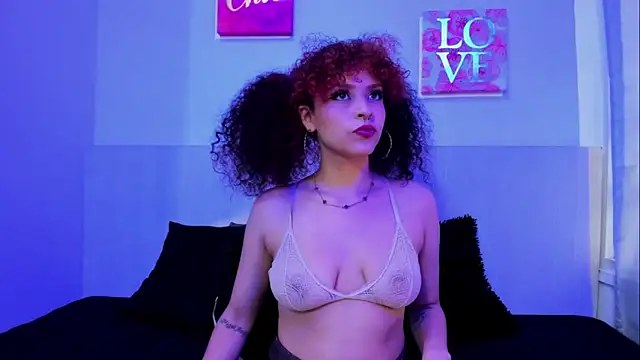 Naomi Doll  online show from 16, 4, 2026