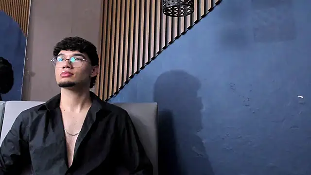 TysonLara online show from 5, 4, 2026