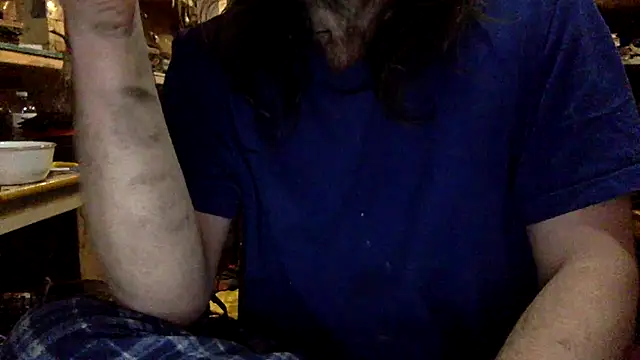 Snapshot of hairyhungnaughtyguy chatting on 23, 5, 2026 hairyhungnaughtyguy online show from 23, 5, 2026