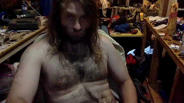 Snapshot of hairyhungnaughtyguy chatting on 16, 7, 2026 hairyhungnaughtyguy online show from 16, 7, 2026