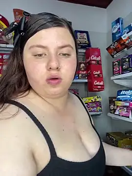 kitty  pinnk online show from 4, 4, 2026