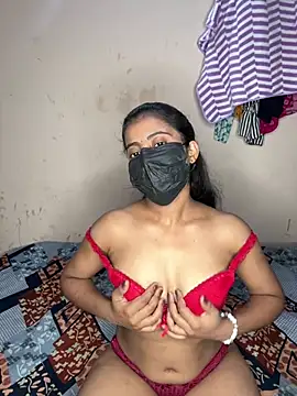 Riya leone online show from 4, 5, 2026