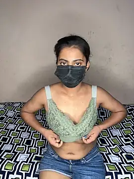 Riya leone online show from 2, 6, 2026