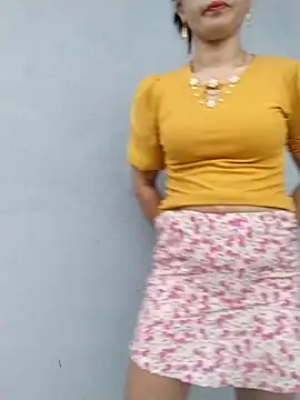Bianca Nina online show from 7, 5, 2026