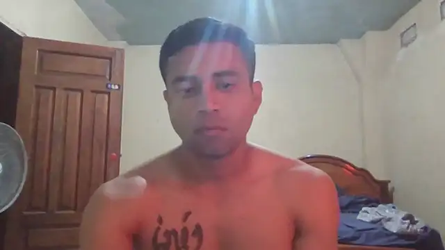 Snapshot of User_02_ chatting on 6, 7, 2026 User 02 online show from 6, 7, 2026