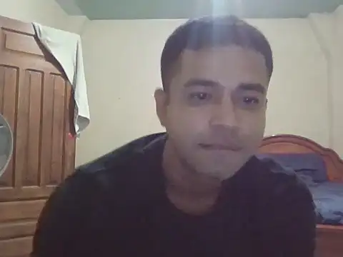Snapshot of User_02_ chatting on 25, 6, 2026 User 02 online show from 25, 6, 2026