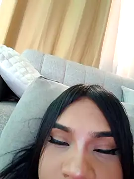 ExoticDarkDoll online show from 19, 4, 2026