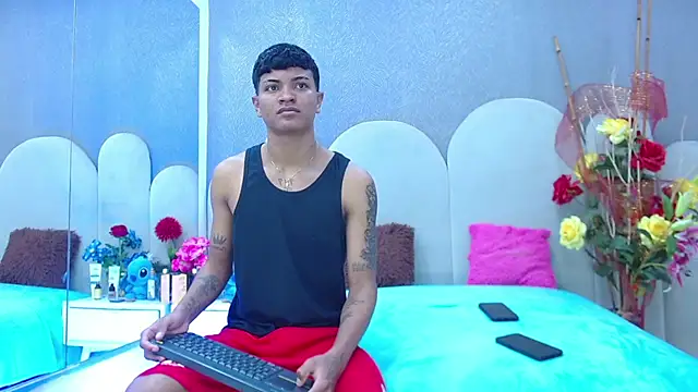 party duo playboy online show from 7, 5, 2026