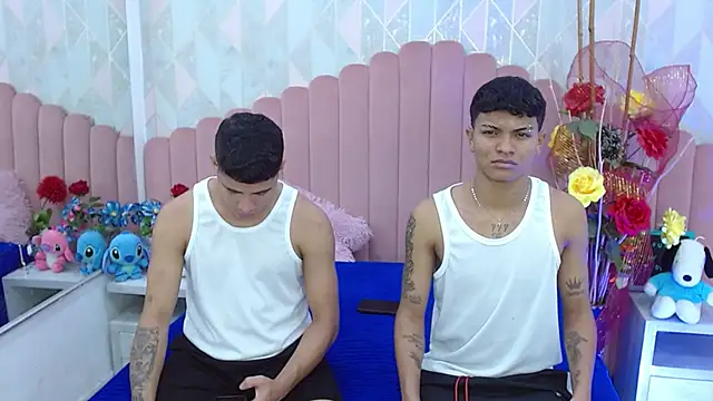 party duo playboy online show from 15, 4, 2026