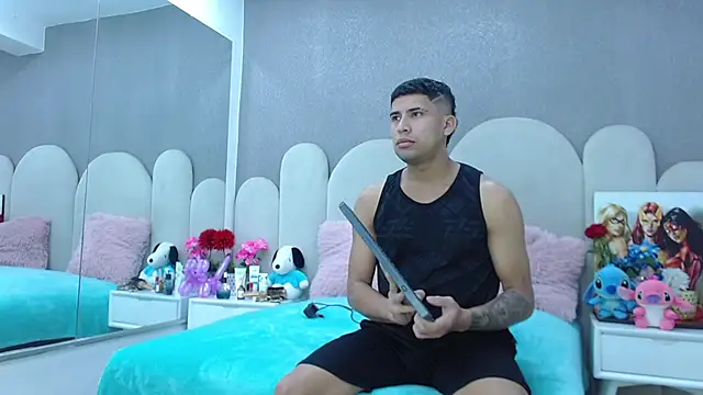 party duo playboy online show from 27, 3, 2026