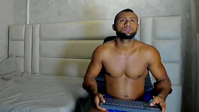 Dark lennox online show from 8, 4, 2026
