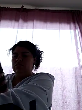 tania 22xx online show from 20, 4, 2026