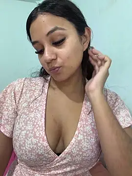 Colochitapupy online show from 23, 4, 2026