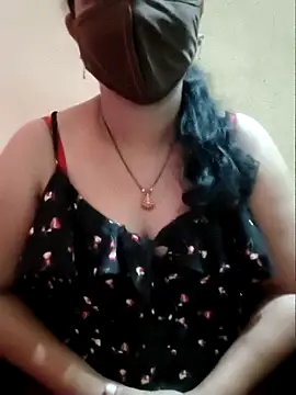 Snapshot of Latha_lovely chatting on 17, 4, 2026 Latha lovely online show from 17, 4, 2026
