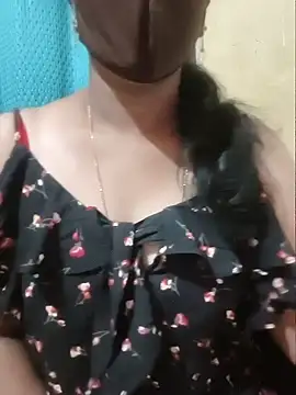 Snapshot of Latha_lovely chatting on 18, 6, 2026 Latha lovely online show from 18, 6, 2026